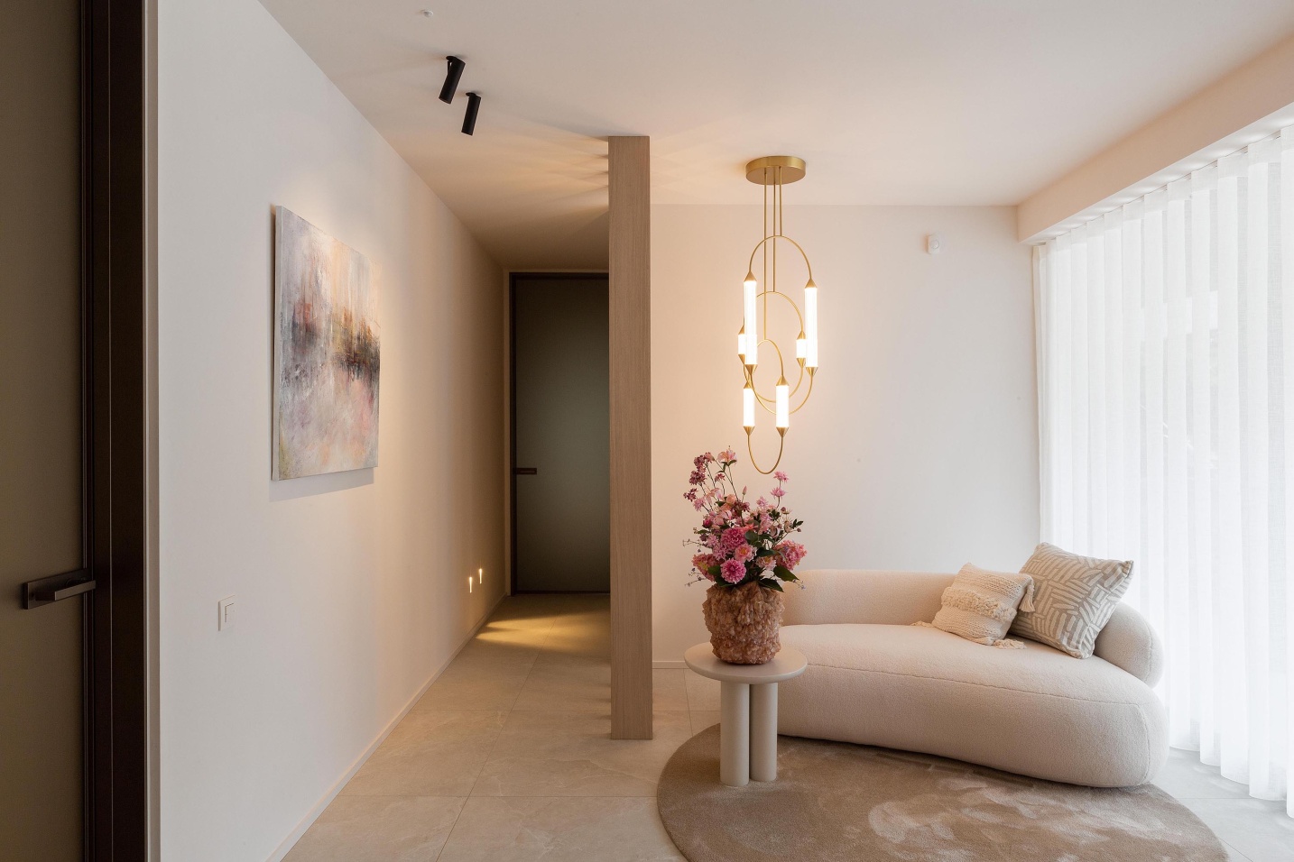 Luxe inkom schilderij design high-end parket verlichting - SFAR interieur & architecten