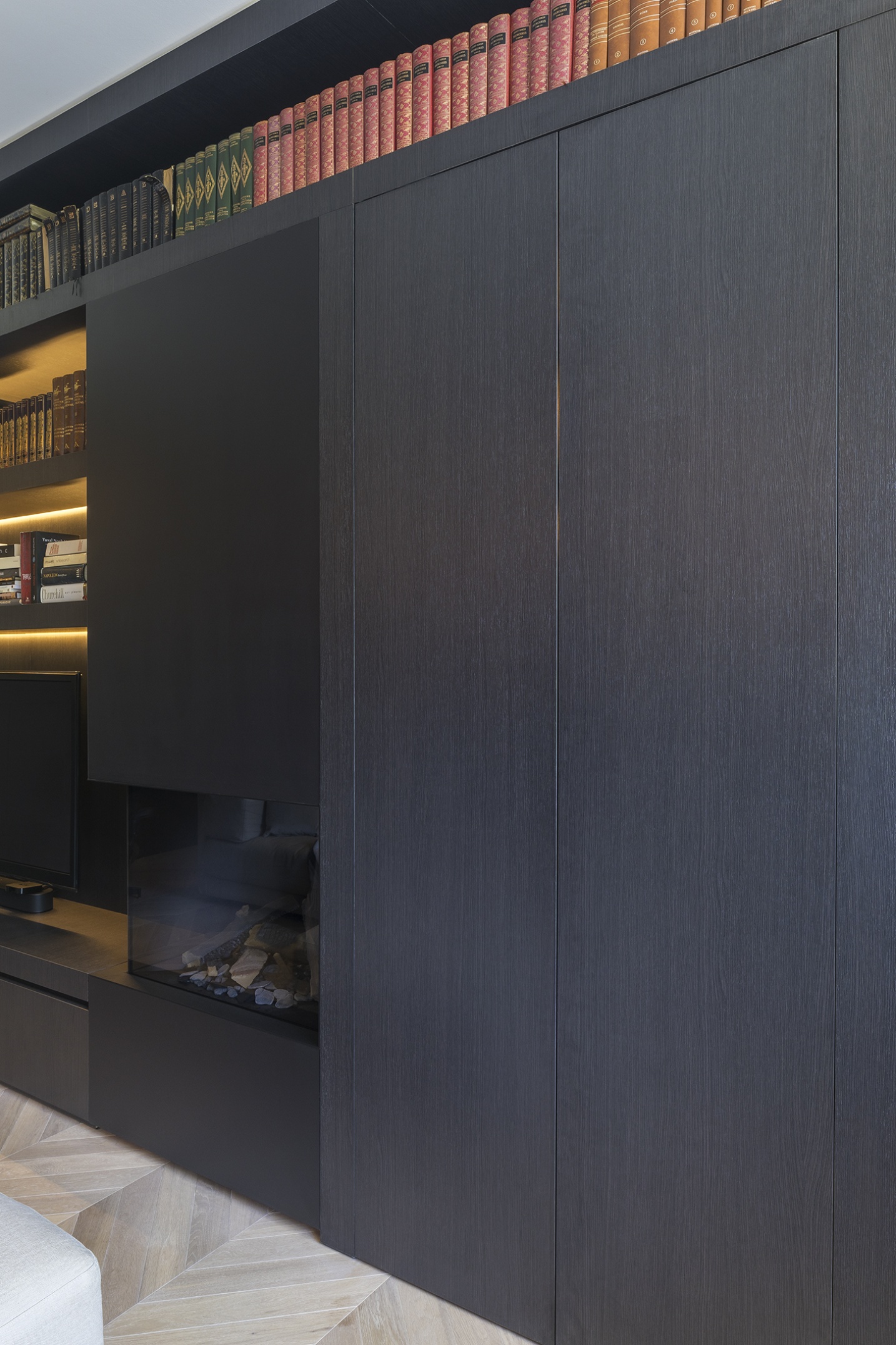 verdoken barkast in keuken maatwerk fineer high-end -  SFAR interieur & architecten Hasselt