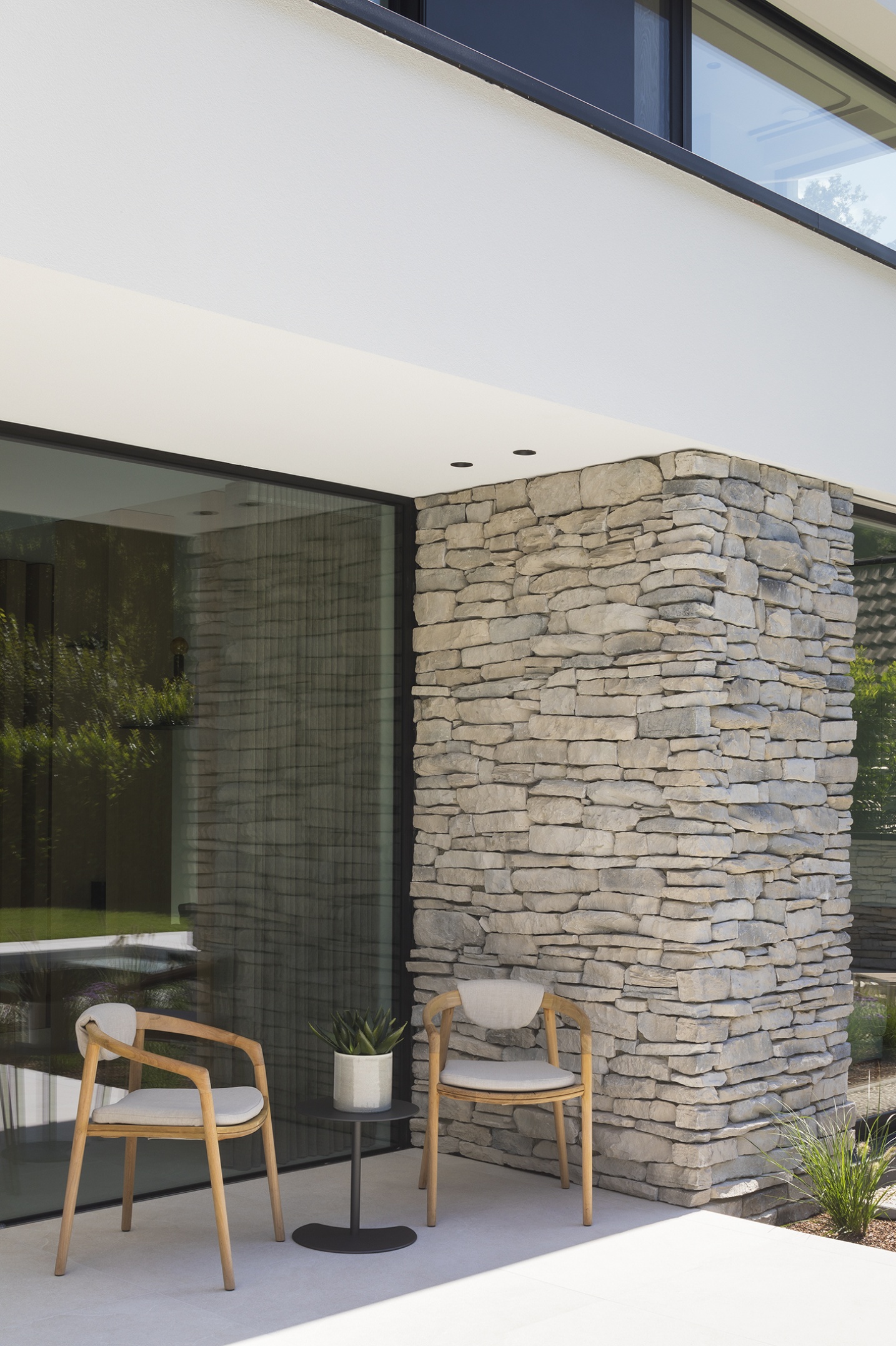 Exclusieve villa ontworpen als één geïntegreerd geheel – SFAR interieur & architecten Limburg