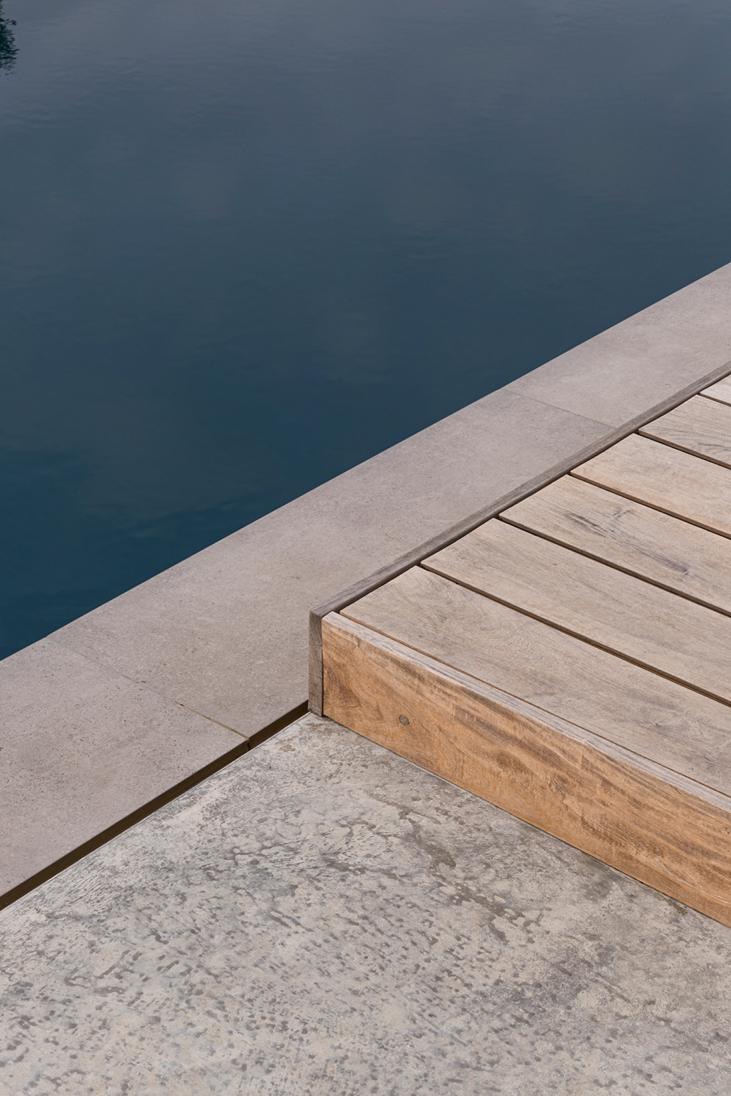 terras details tuinontwerp luxe detail zwembad  - SFAR Interieur & Architecten