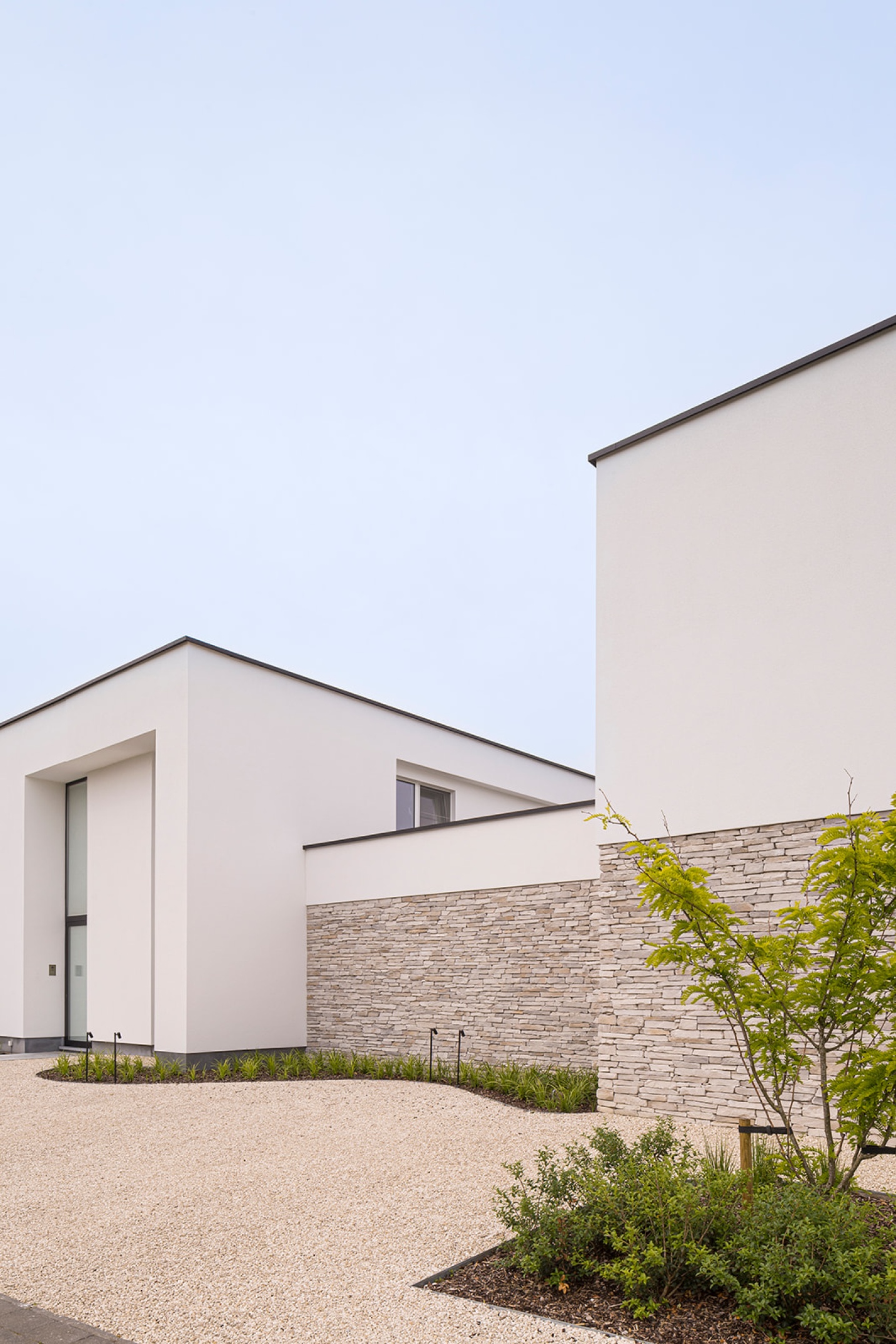 unieke voorgevel tuinarchitect nieuw ontwerp architect - SFAR Interieur & Architecten