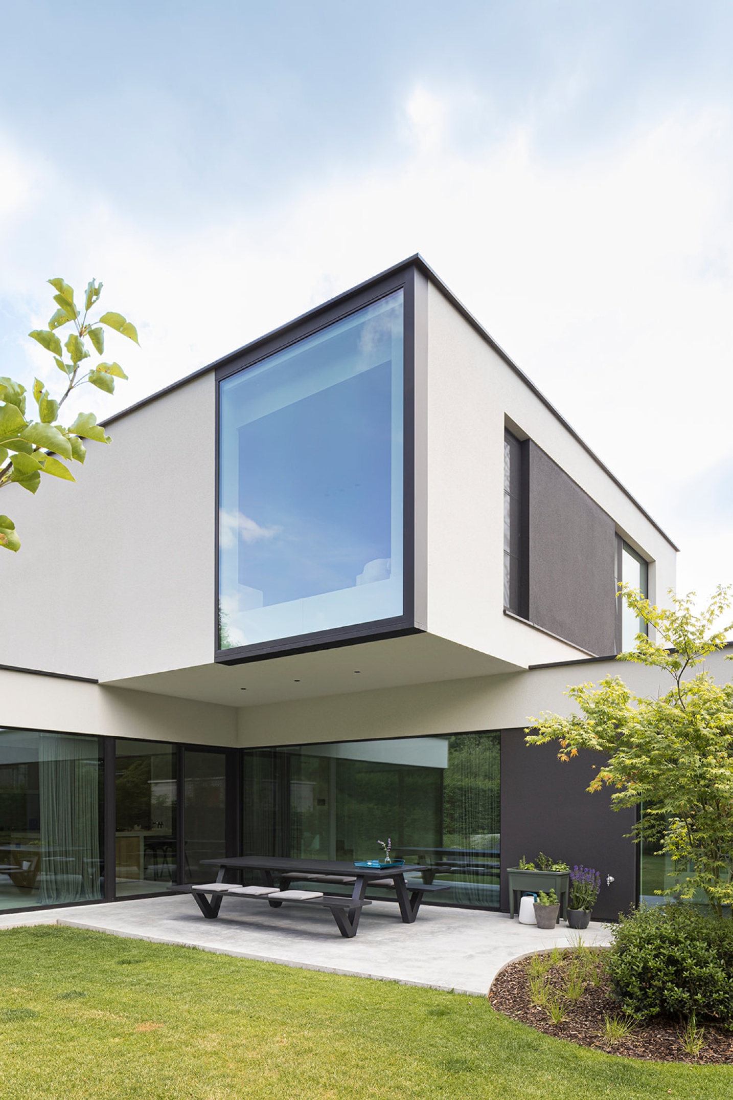 overdekt terras zomergevoel sfeervol luxe architect - SFAR Interieur & Architecten Hasselt