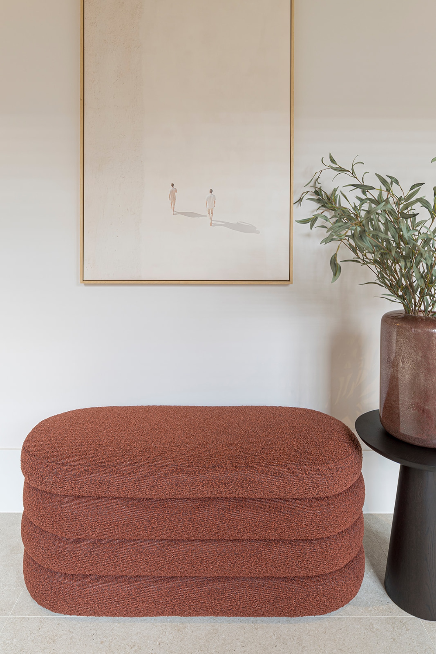 inkom detail schilderij en bank styling luxe sfeer SFAR interieurarchitect
