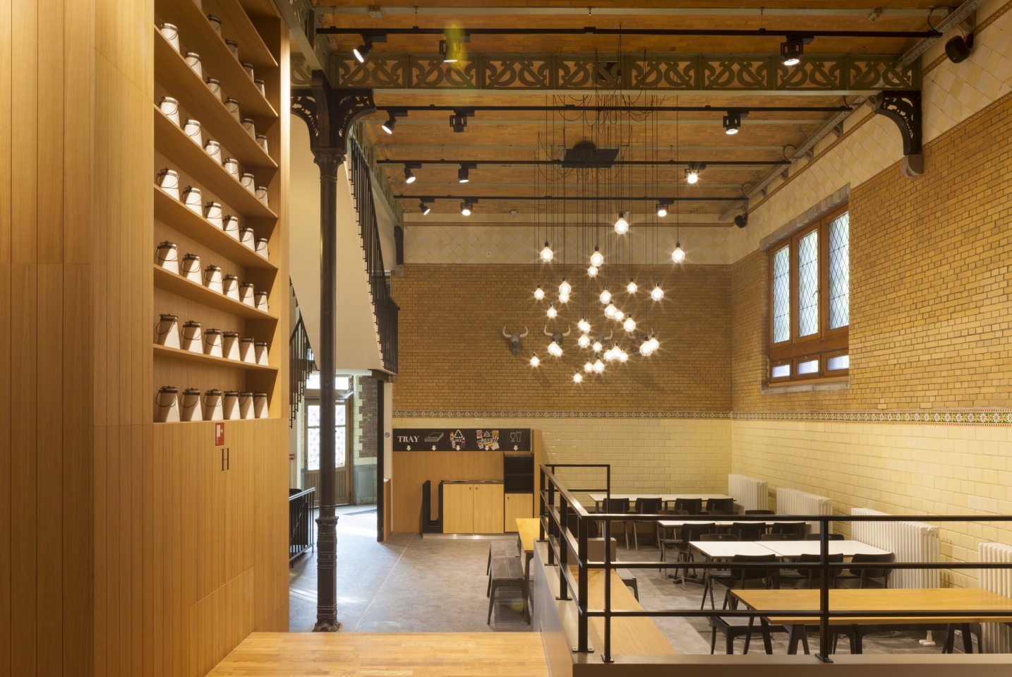 latteria interieur ontwerp erfgoed verbouw  antwerpen zoo