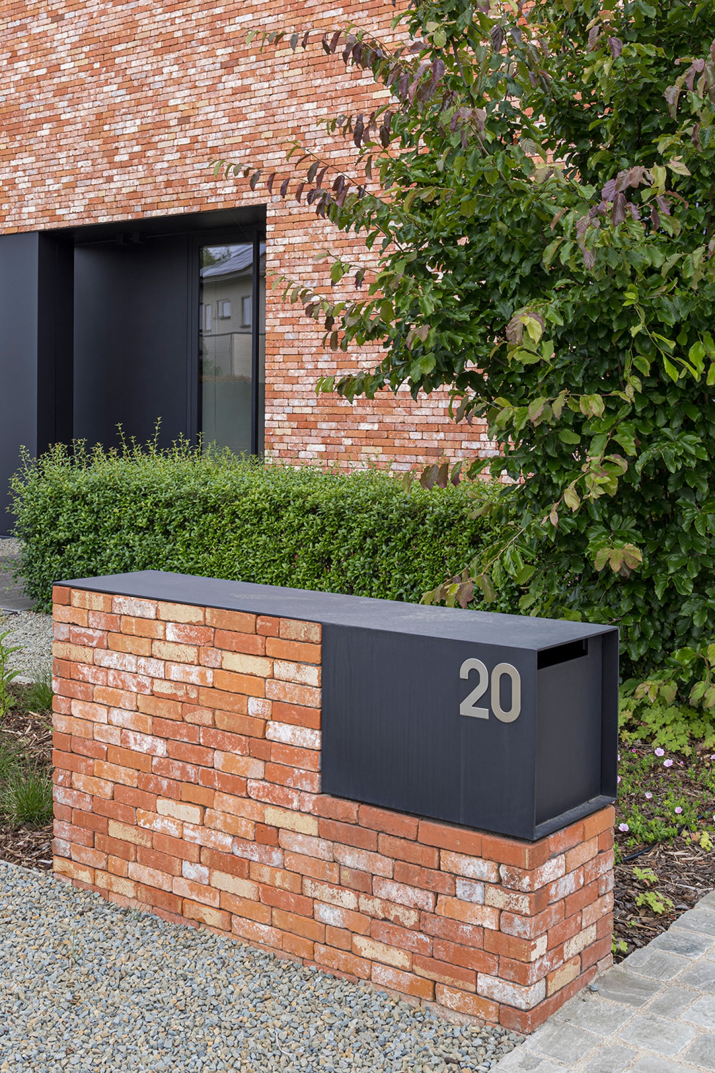 details brievenbus ontwerp moderne nieuwbouw architect