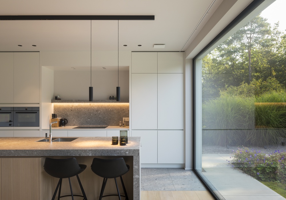 interior luxe ontwerp keuken modern interieur tijdloos design sfar hasselt architectuur 